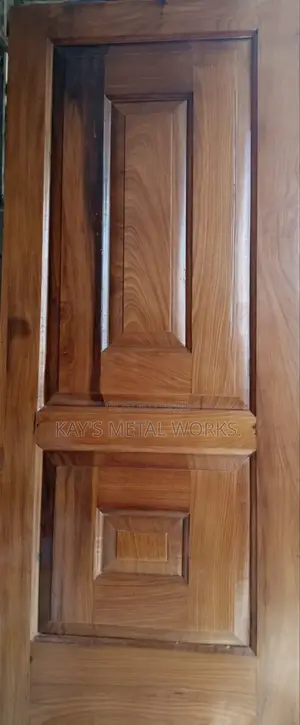 De Wood Woody Doors Spraying