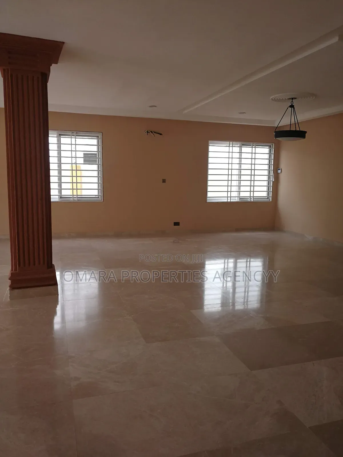 4bdrm House in Estate1, Takoradi for sale