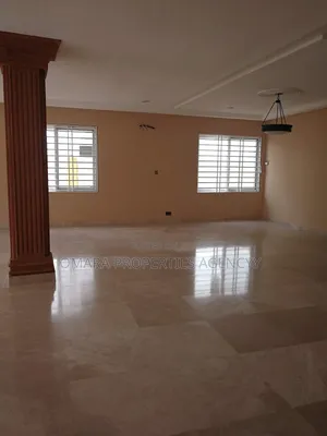 4bdrm House in Estate1, Takoradi for sale