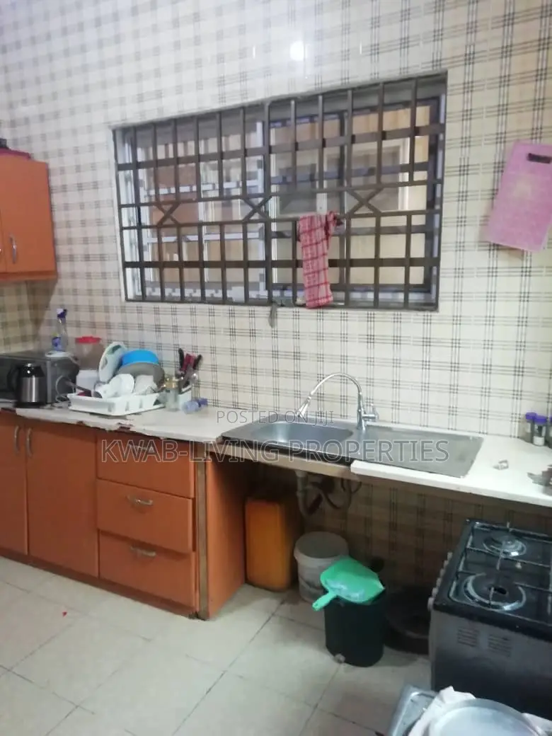 2bdrm House in Oyarifa for sale