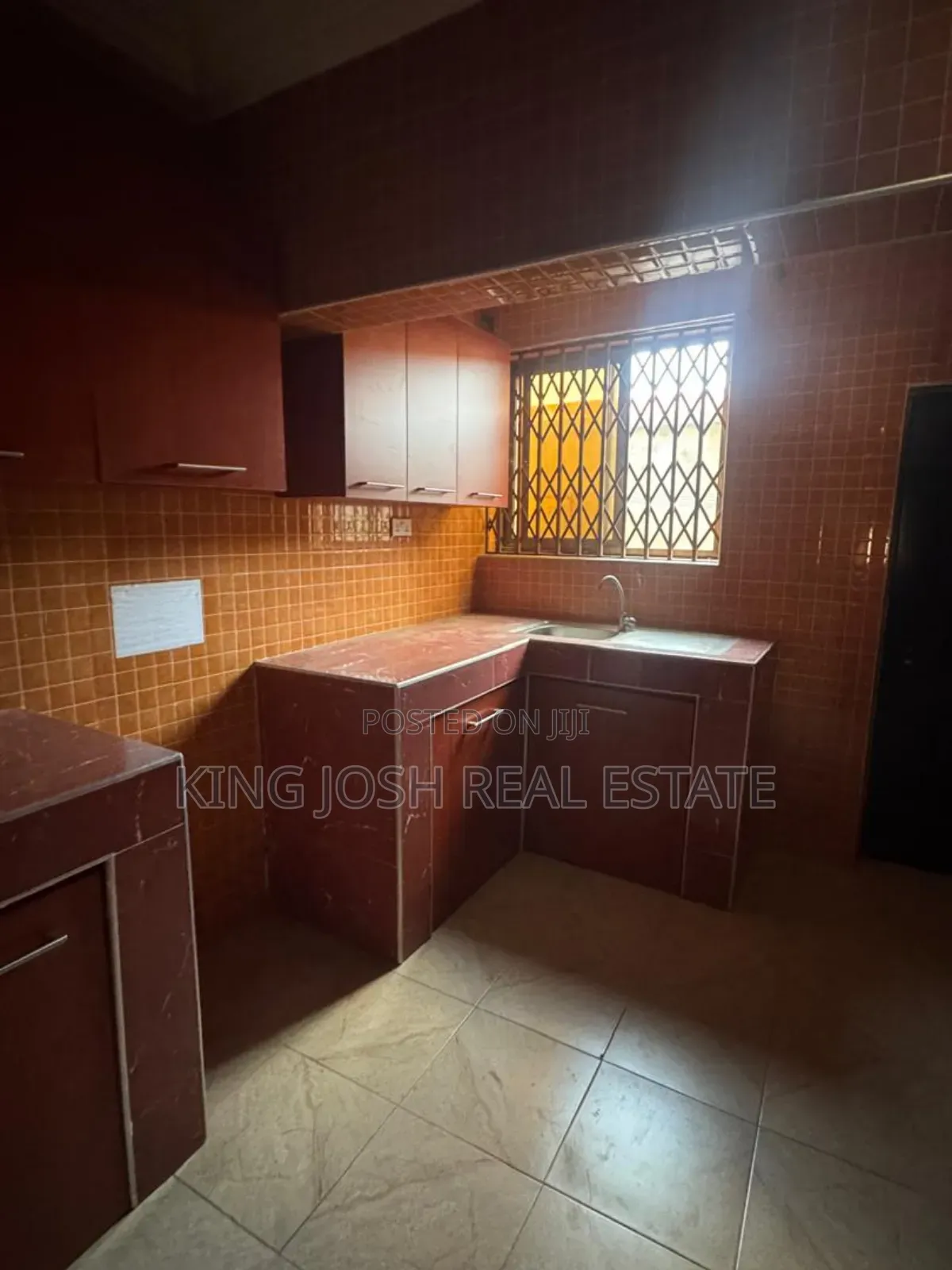3bdrm Apartment in Lashibi, Klagon, Spintex for rent