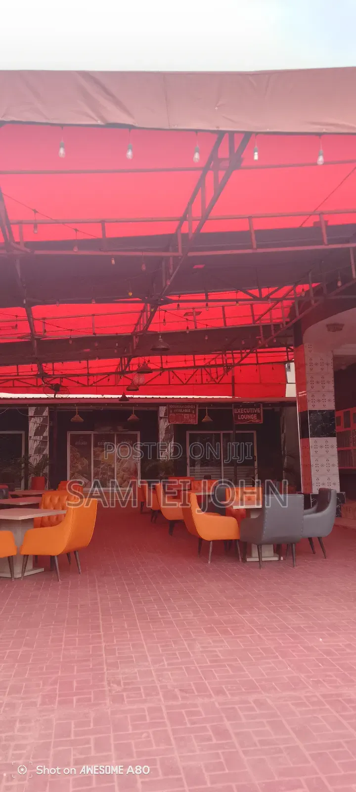 6bdrm Block of Flats in P.O.Box1568 Tema, Adenta for sale