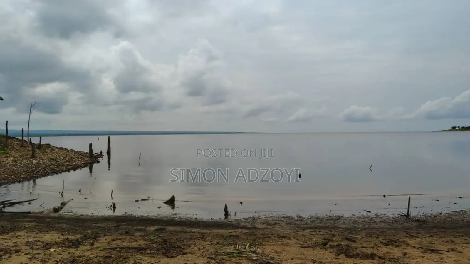 1000 Acres Close to Volta Lake