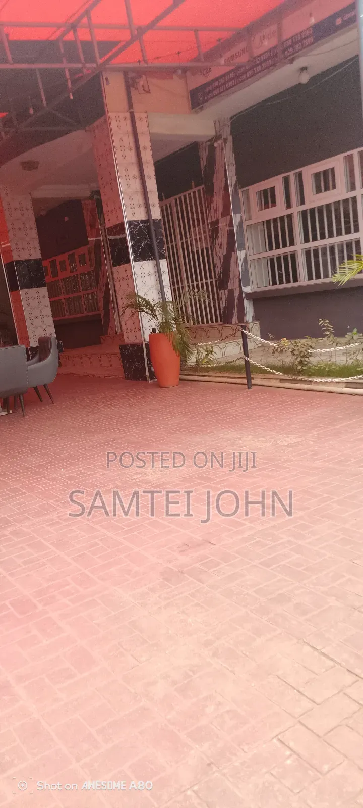 6bdrm Block of Flats in P.O.Box1568 Tema, Adenta for sale
