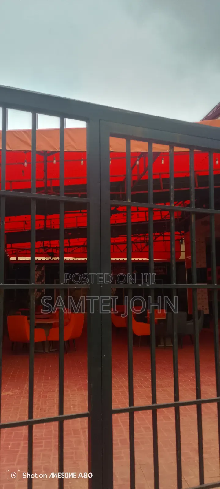 6bdrm Block of Flats in P.O.Box1568 Tema, Adenta for sale