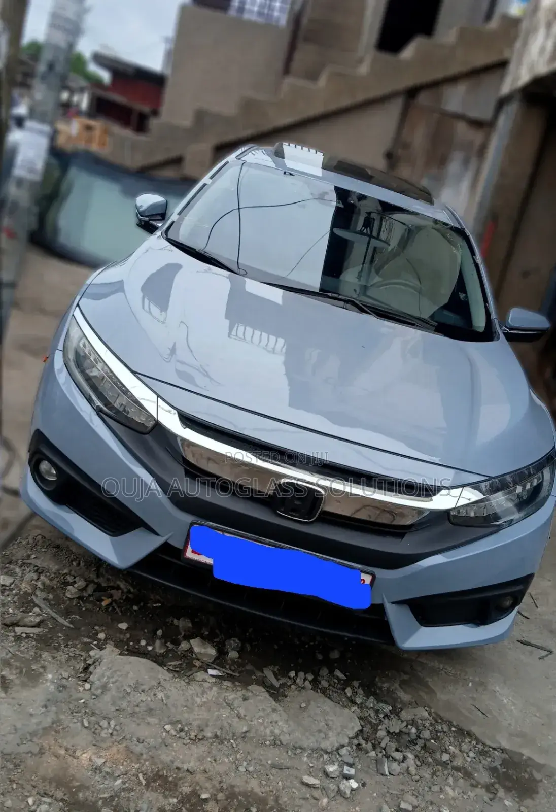 2017 Honda Civic Windscreen Available (Small Camera)