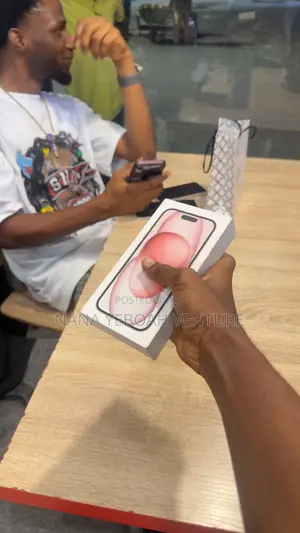 New Apple iPhone 15 128 GB Pink