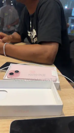 New Apple iPhone 15 128 GB Pink