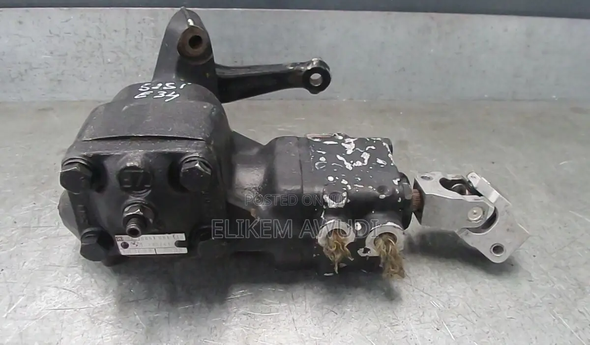 BMW E34 535 Power Steering Box