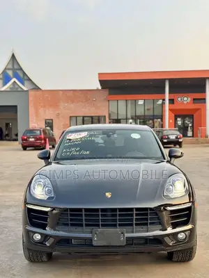 Porsche Macan 2016 Gray