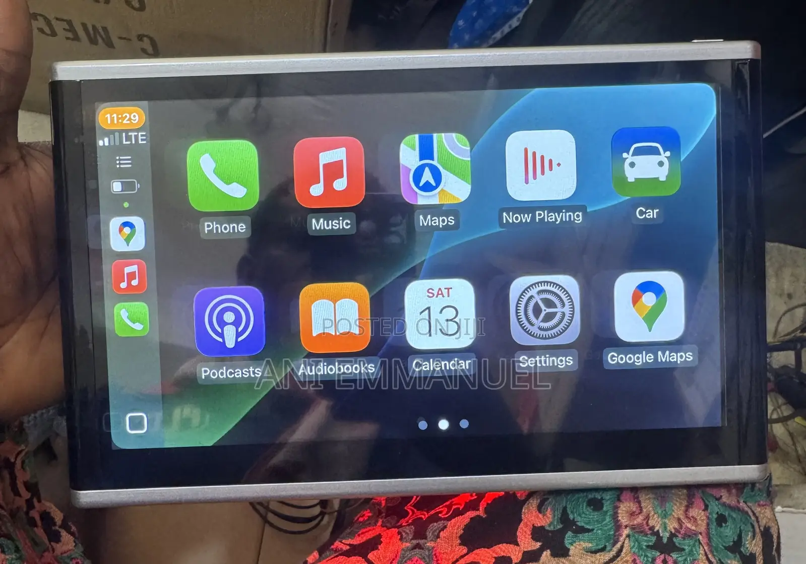 Headrest Carplay