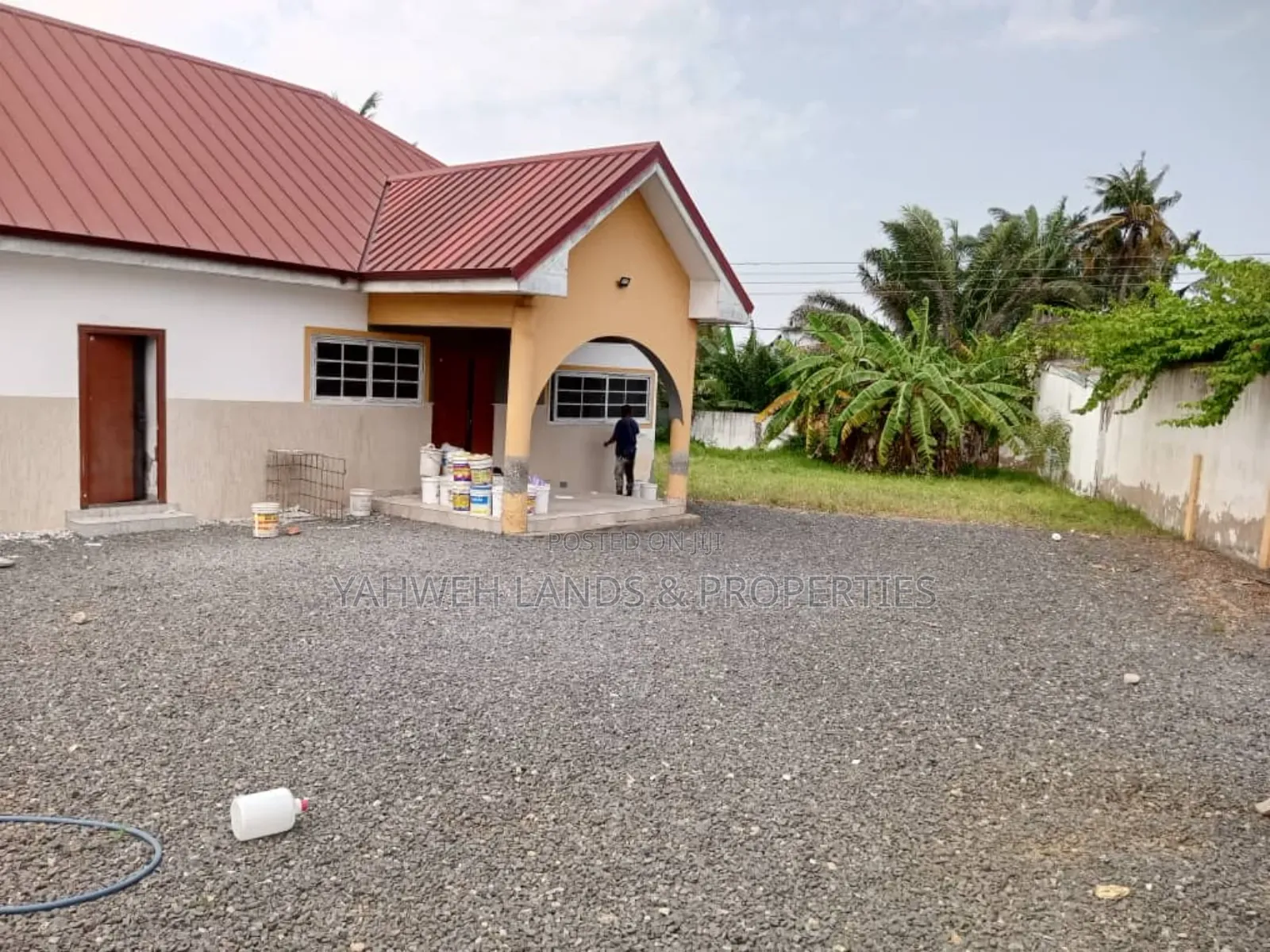 4bdrm House in Teshie for rent