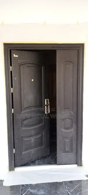 Room Doors Sprayer