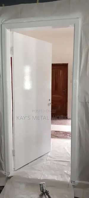 Foreign Wood Doors Re-Spraying.
