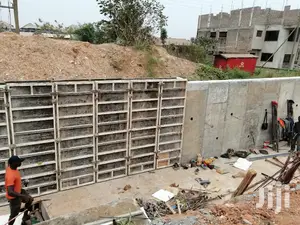 Formwork/Retaining Wall/Bridges /Scaffolds /Pillars/Decking
