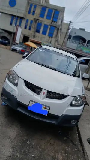 Pontiac Vibe Windscreen Available