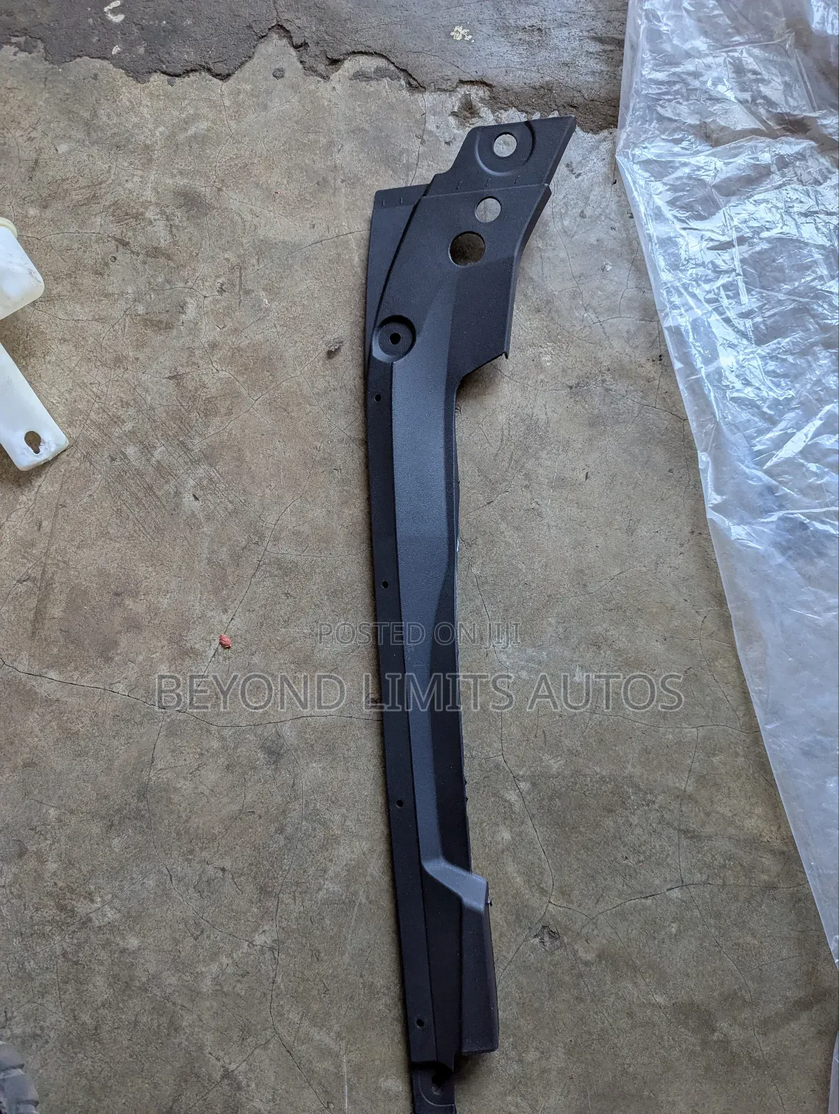 Honda Accord 2018,2019,2020,2021 Fender Panel / Fender Garnish