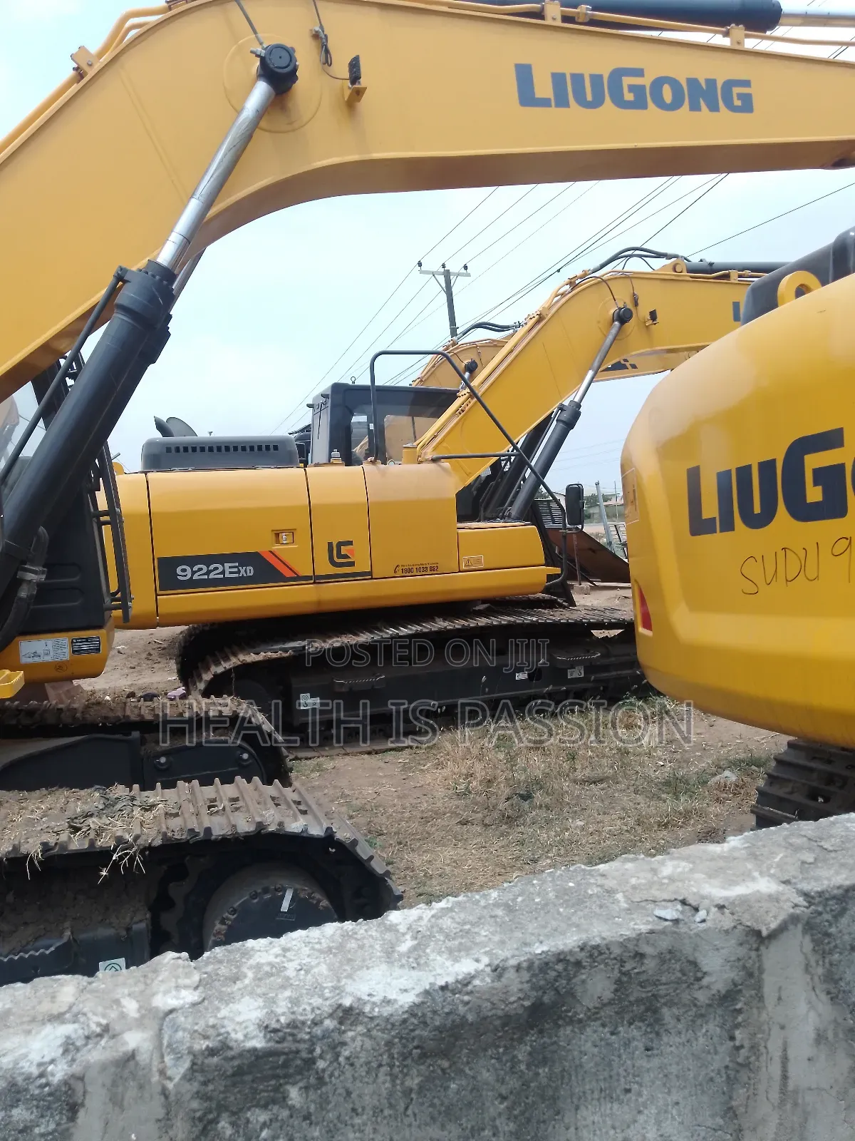 Brand New Liungong922 (215) for Sale. Credit and Cash