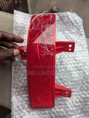 Honda CRV Cr-v 2020,2021,2022 Back Bumper Reflector