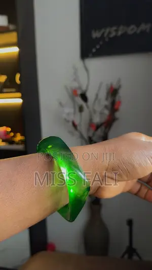 Light and Deep Green Resin Bangles