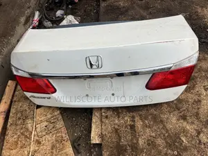 Accord 13-15 Booth / Tailgate