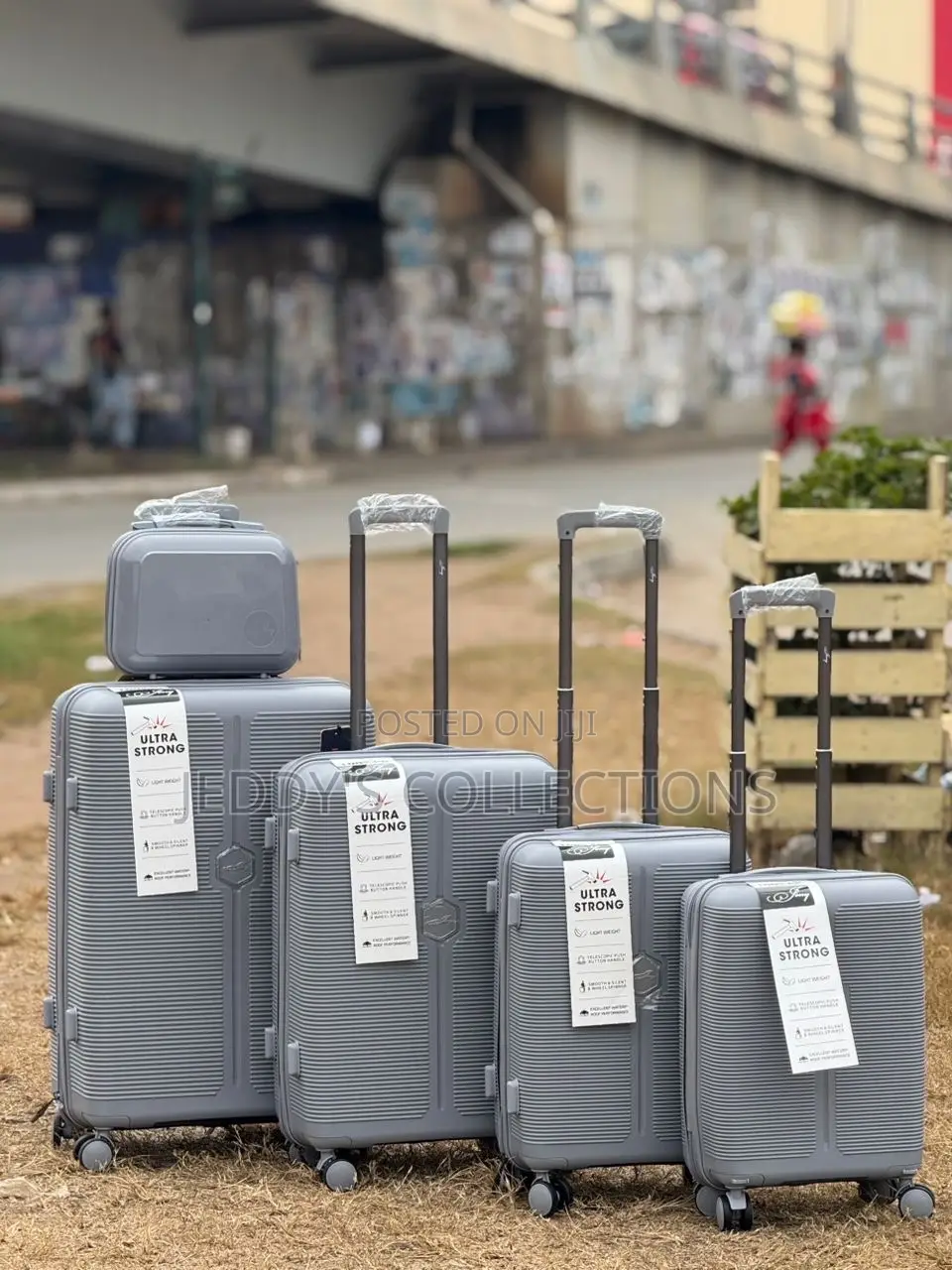 Ultra Strong Anticrack 5in1 Trolling Traveling Luggage With Carry On