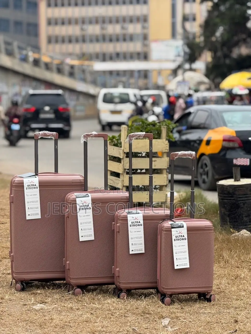 Ultra Strong Anticrack 5in1 Trolling Traveling Luggage With Carry On