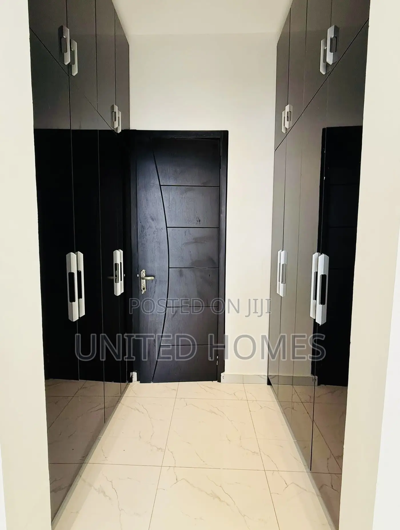 3bdrm House in Lake Side Estate for sale