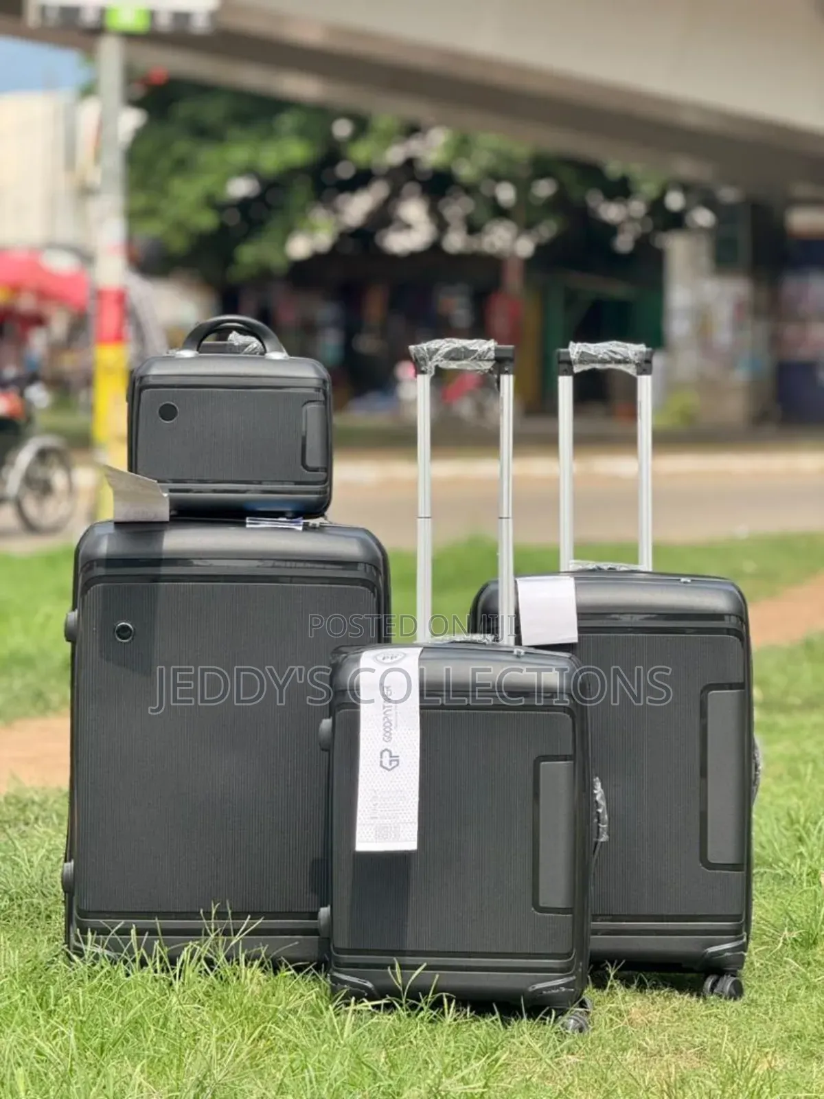 Polypropylene Exterior Design 4in1 Trolling Travelling Luggage