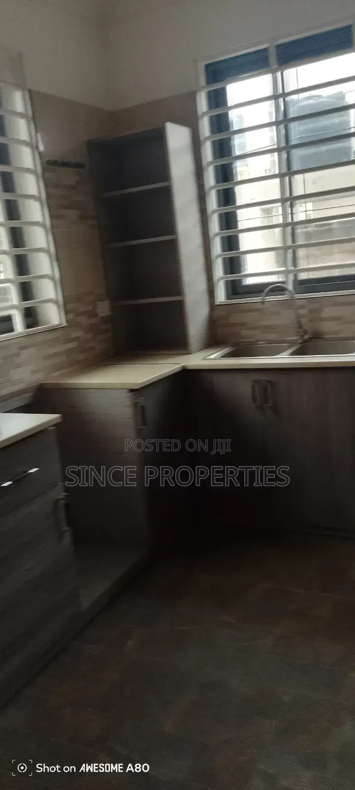 3bdrm Apartment in Sinco Properties, East Legon for rent