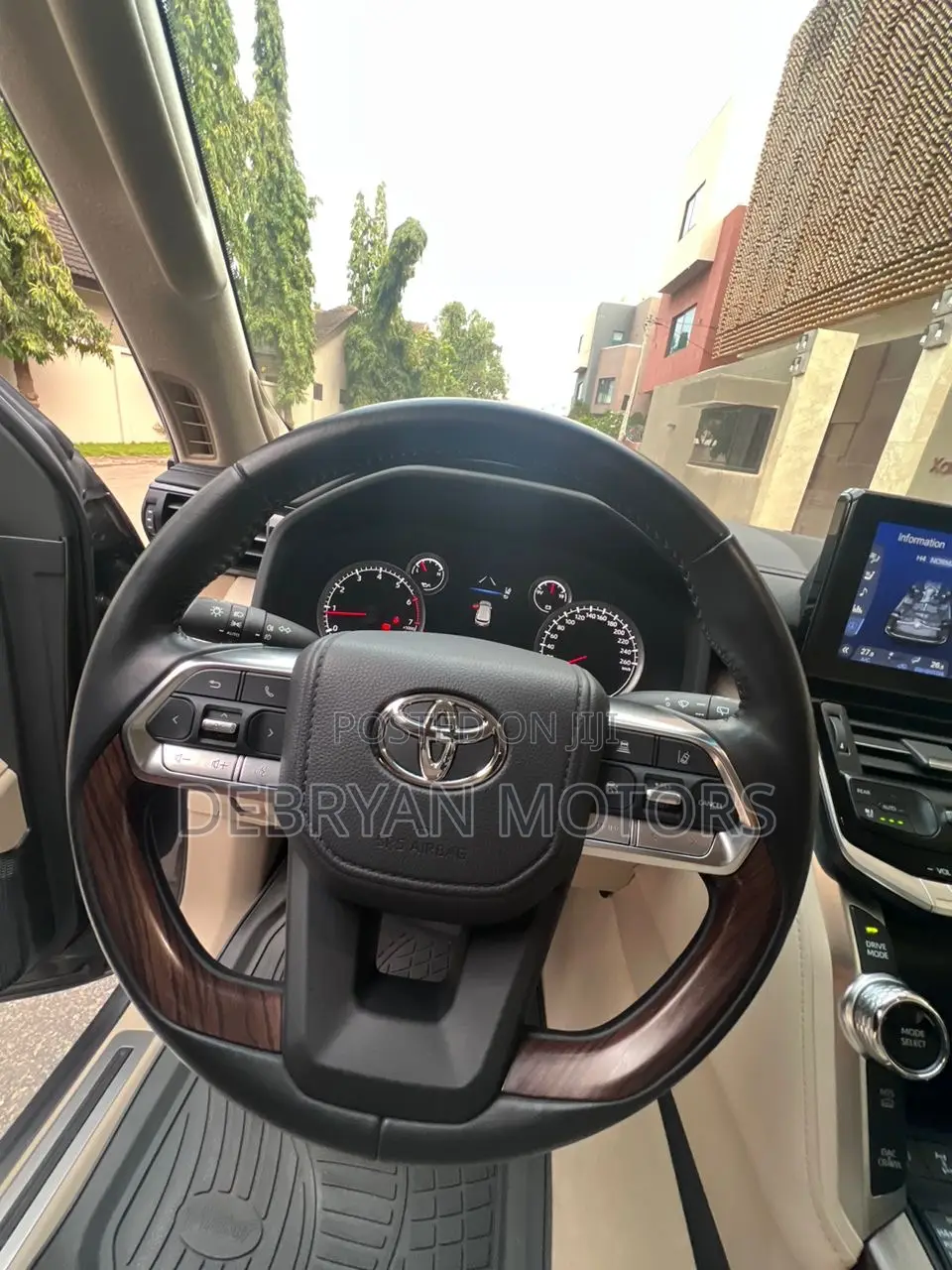 Toyota Land Cruiser 3.5 V6 2022 Gray