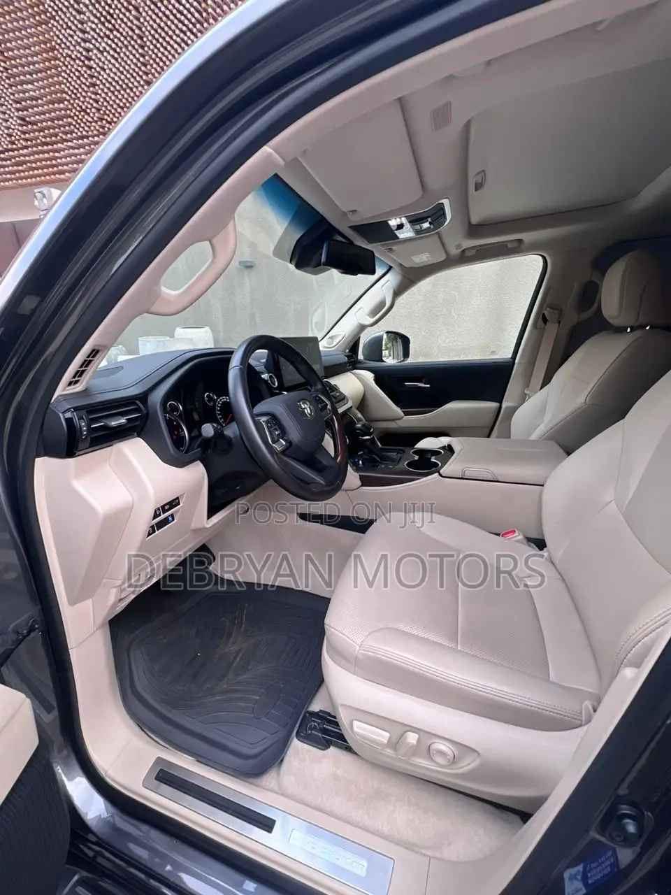 Toyota Land Cruiser 3.5 V6 2022 Gray