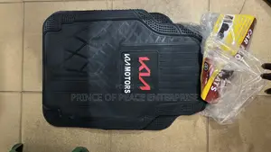 Universal Kia Floor Mat ( Five Piece)
