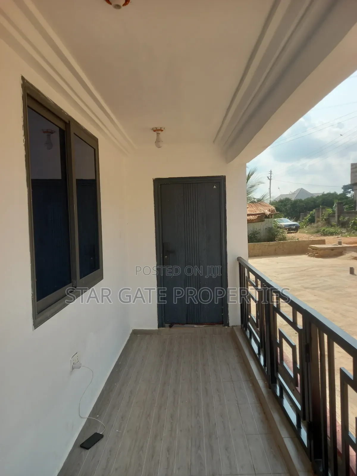 12bdrm House in Owhim Amanfrom., Kumasi Metropolitan for sale