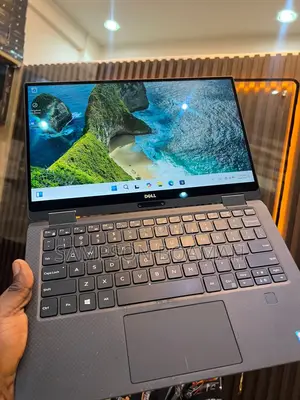 New Laptop Dell XPS 13 16GB Intel Core I7 SSD 256GB