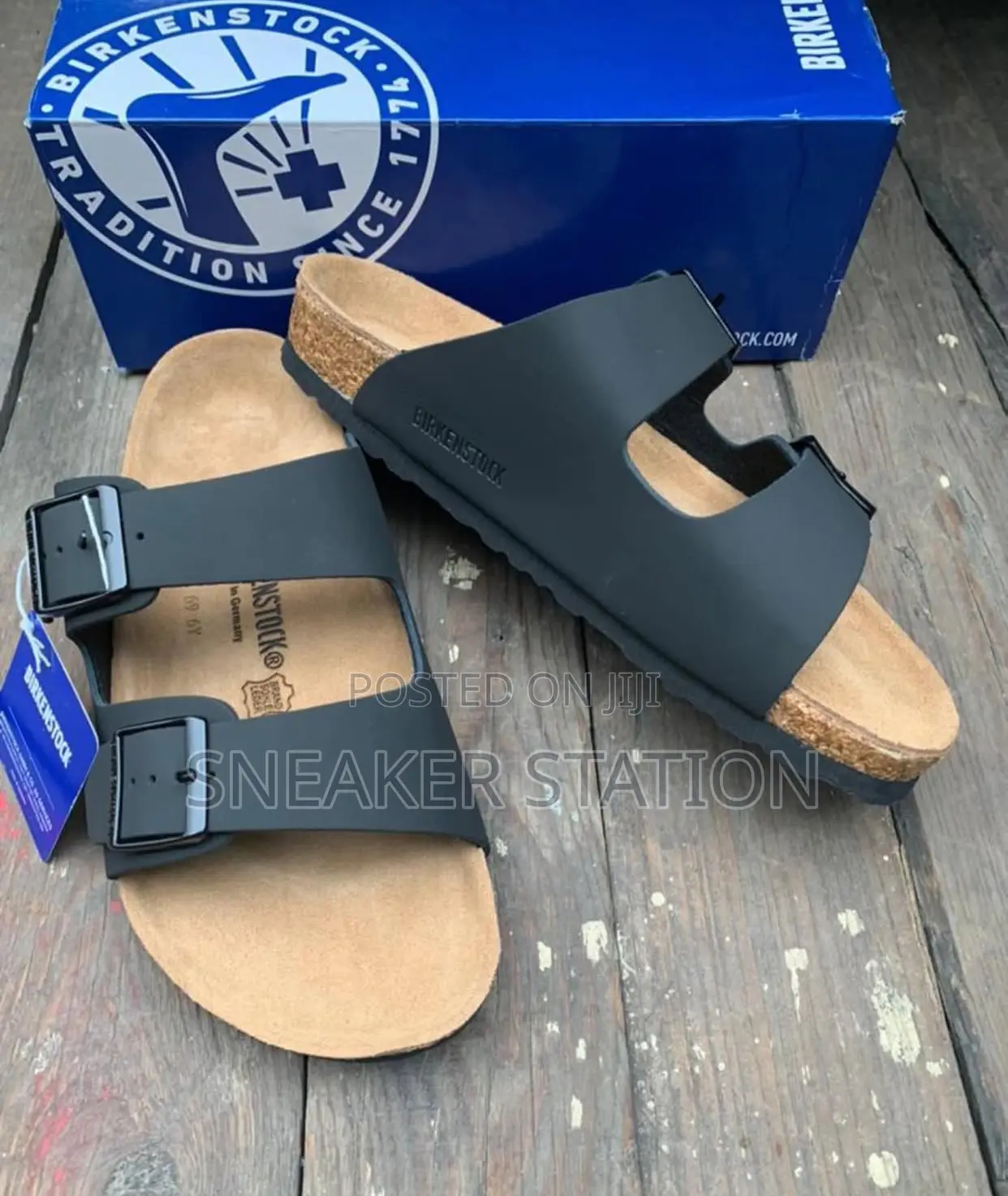 Black Birkenstock Arizona Slides