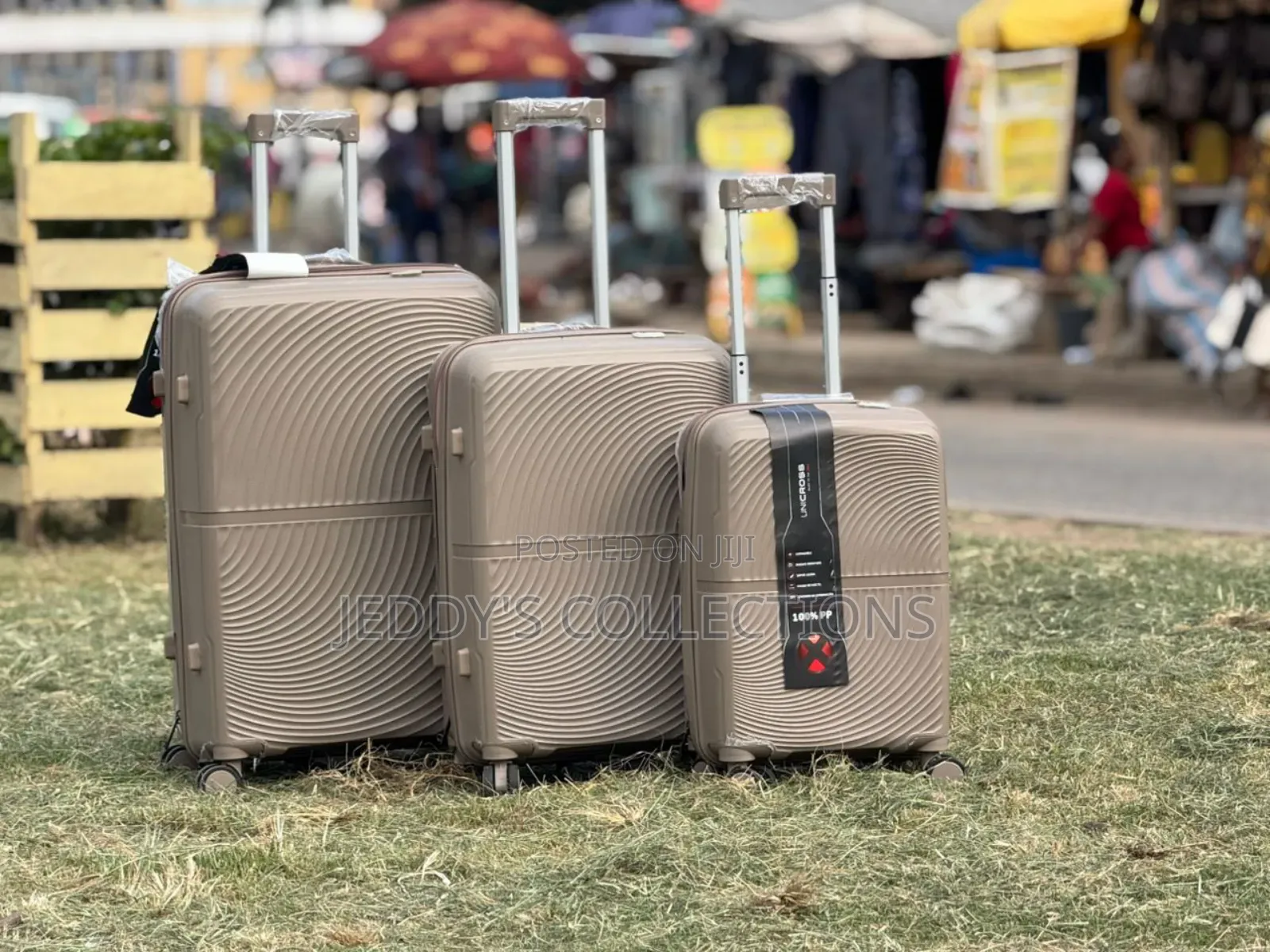 Unisex 26"23"19 Inches Anticrack Trolling Travelling Luggage