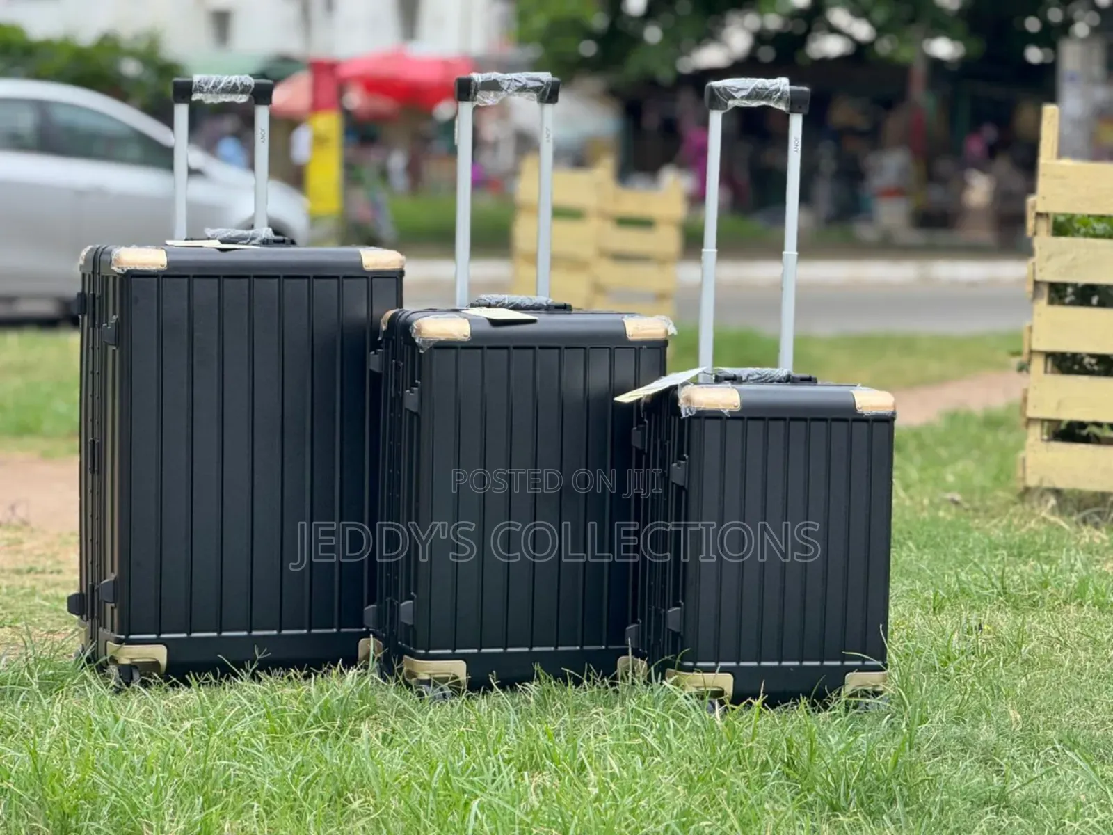 Luxurious Aluminium Zipless With a High-Quality Exterior Design