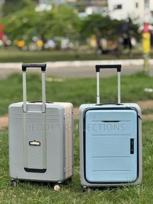 Foldable Pc Suitcase With 360 Wheels and Its 20-Inch Tall
