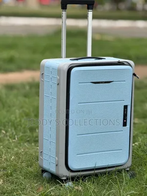 Foldable Pc Suitcase With 360 Wheels and Its 20-Inch Tall