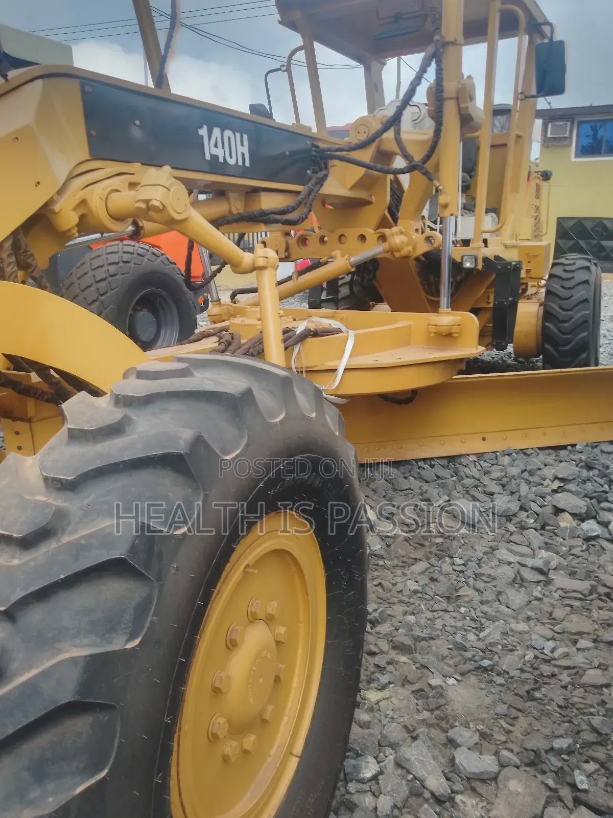 Do You Want Brand New Caterpillar Grader 140h to Buy? Just Call.