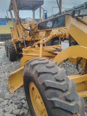 Do You Want Brand New Caterpillar Grader 140h to Buy? Just Call.