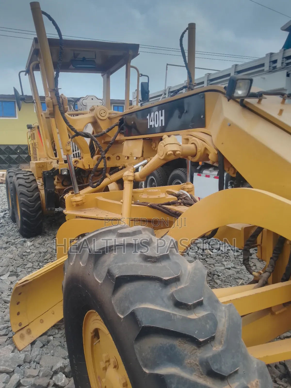 Do You Want Brand New Caterpillar Grader 140h to Buy? Just Call.