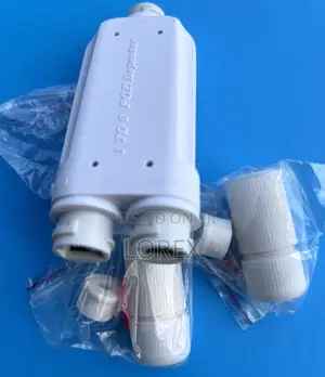 Poe Repeater Extender 1 in 2out