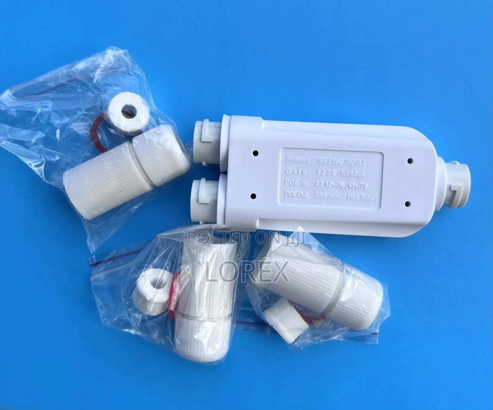 Poe Repeater Extender 1 in 2out