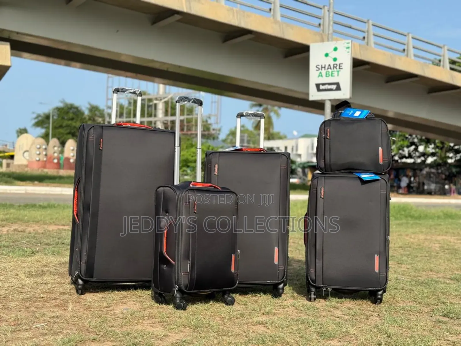 Strong Material Trolling Travelling With Expandable Zipper