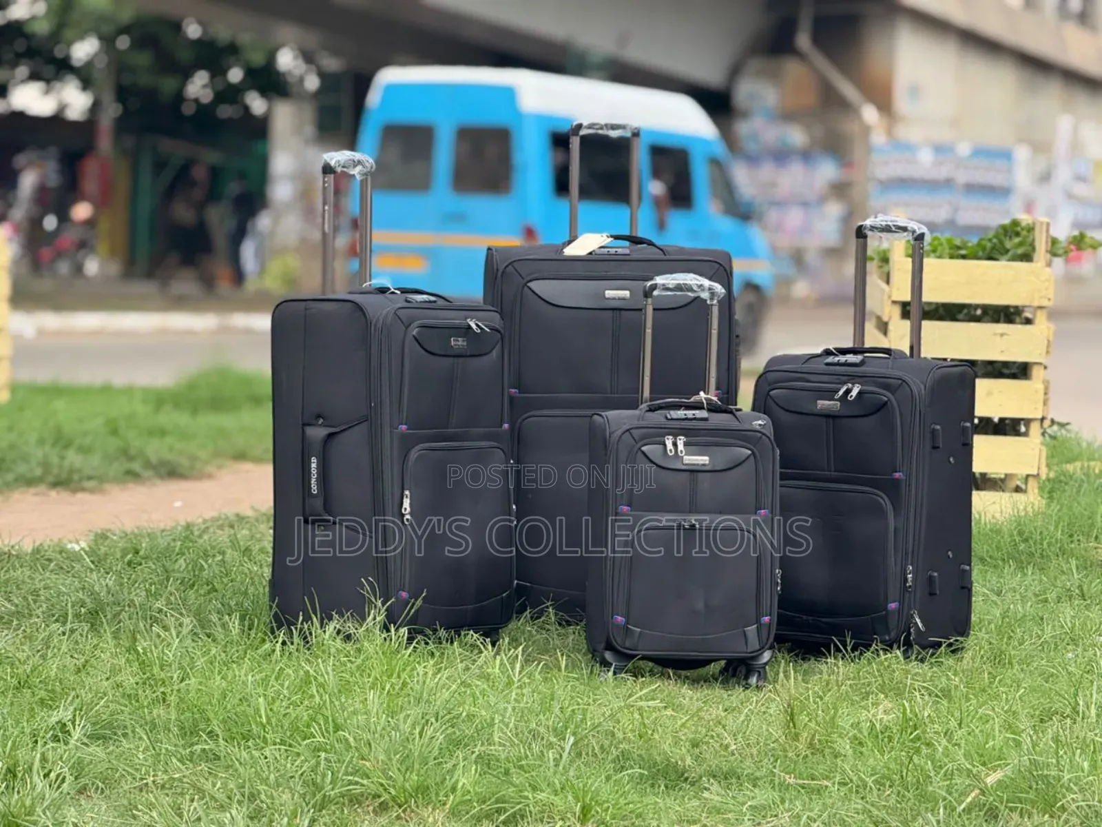 Strong Material Trolling Travelling With Expandable Zipper