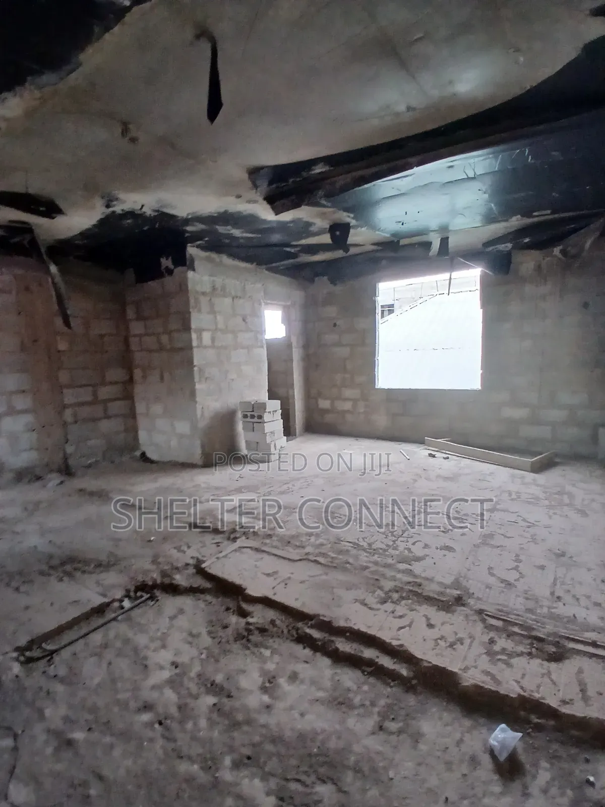 16bdrm Apartment in Abokobi for sale