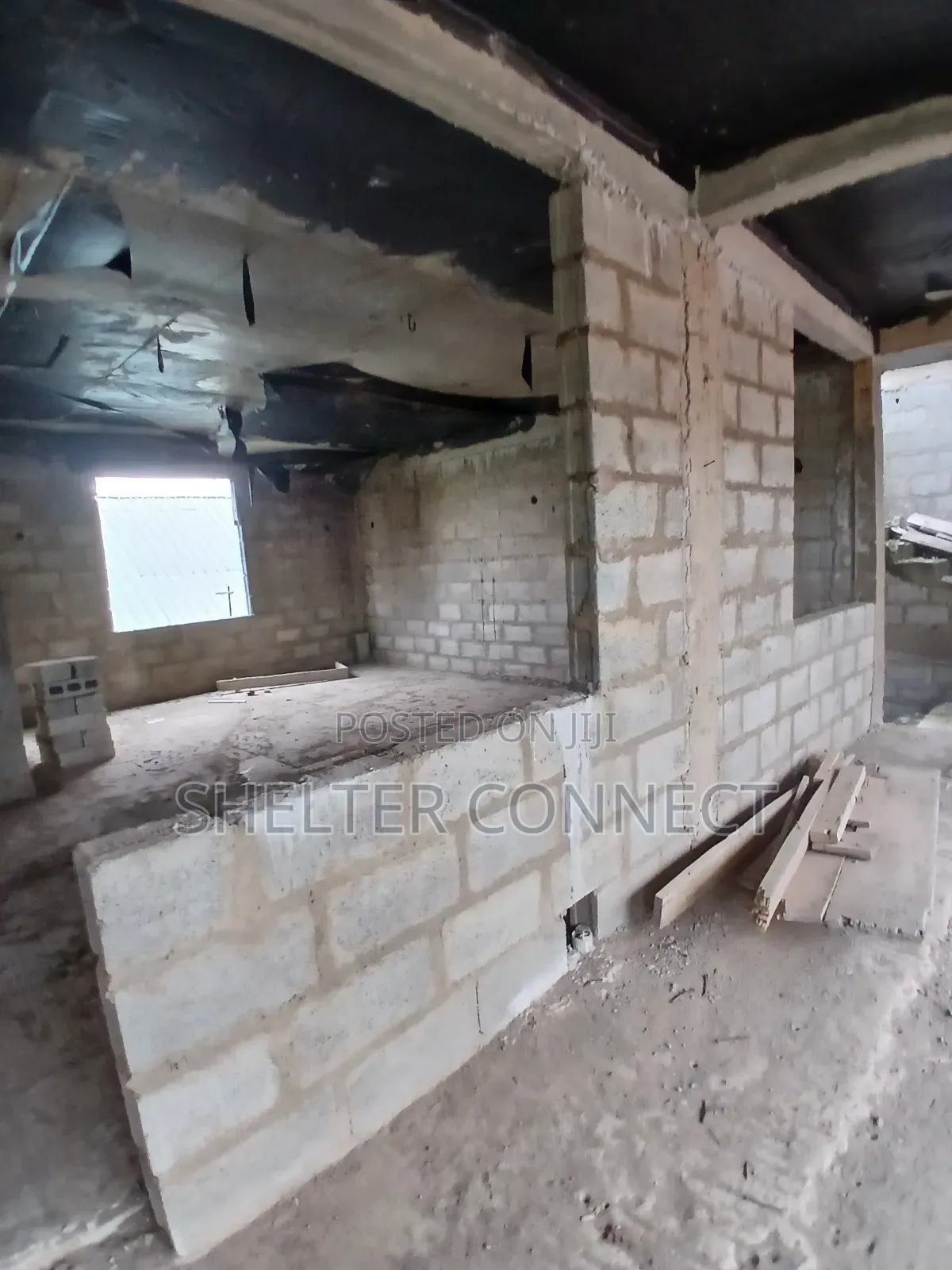 16bdrm Apartment in Abokobi for sale