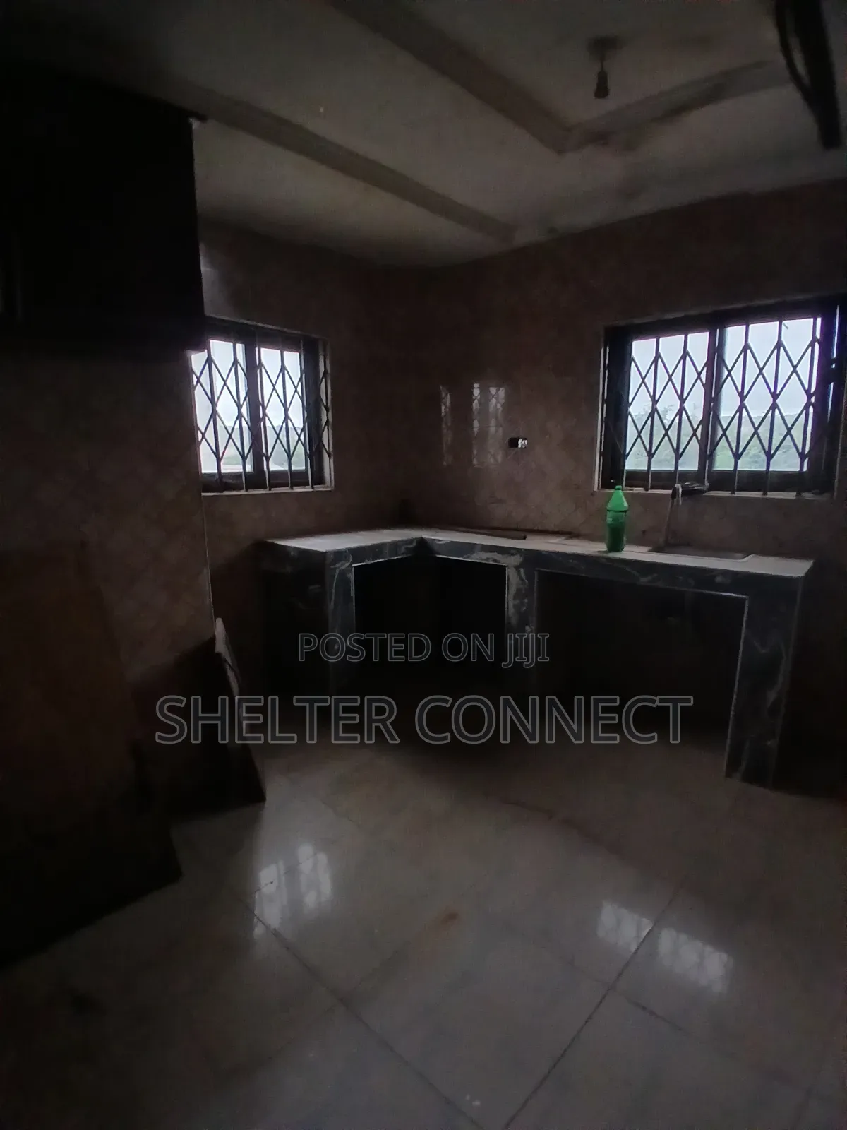 16bdrm Apartment in Abokobi for sale
